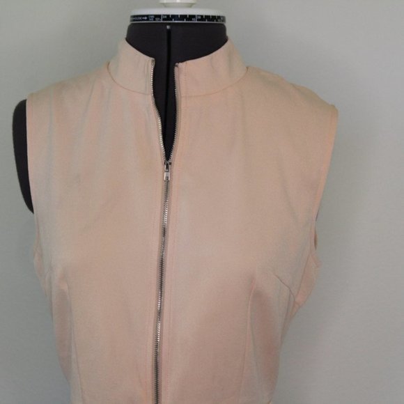 MISSGUIDED Zip Front Mini Dress - Picture 8 of 14